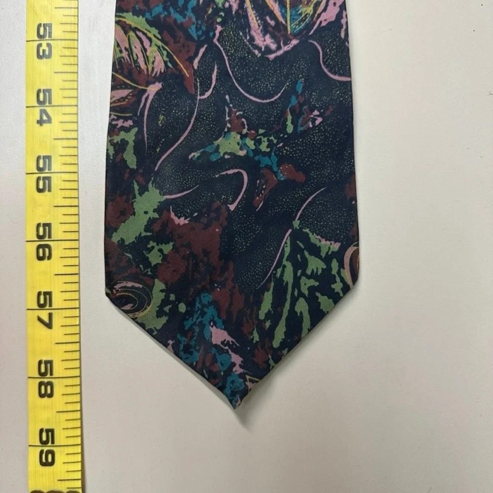 Oscar de la Renta Studio Mens Abstract Botanical Silk Blend Tie Navy Green USA